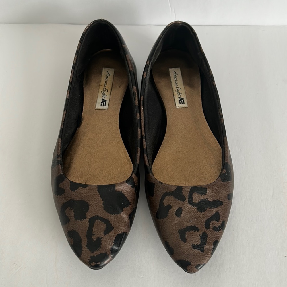 Brown Black Size 7 American Eagle Flats